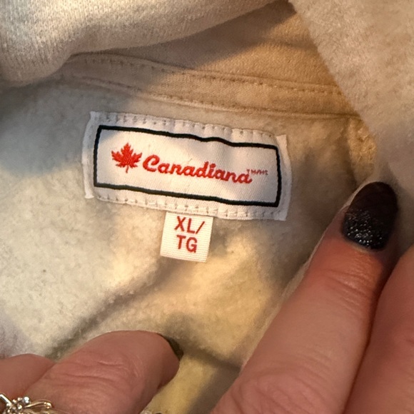 Canadian Hoodie Sz xl - Picture 4 of 6